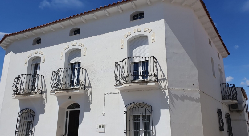 CASA DE PUEBLO NUEVA
